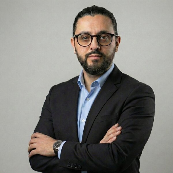 Vincenzo Marfella - Sales & Marketing Expert con oltre 20 anni di esperienza nella consulenza commerciale e formazione venditori